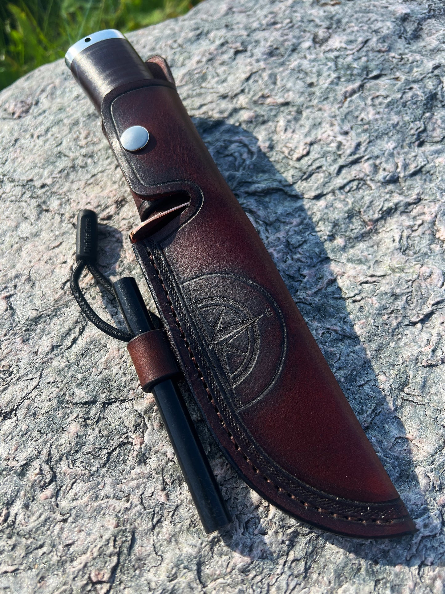 Bushcrafter / Survival-Knife